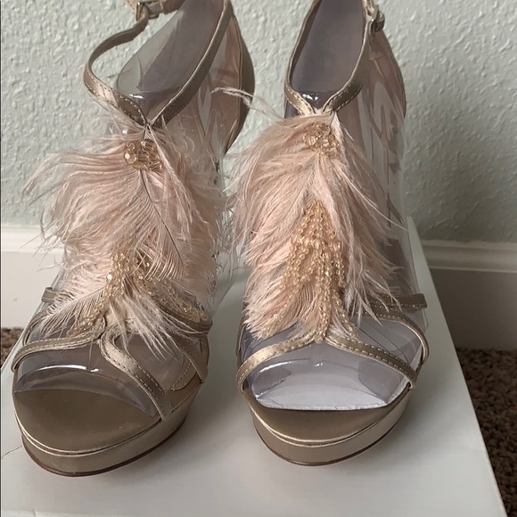 feather sandals aldo